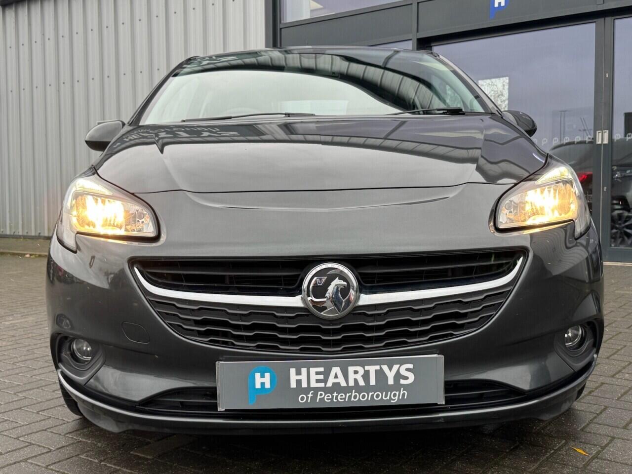 Used Vauxhall Corsa 2016 for sale - 76701649: Photo 2