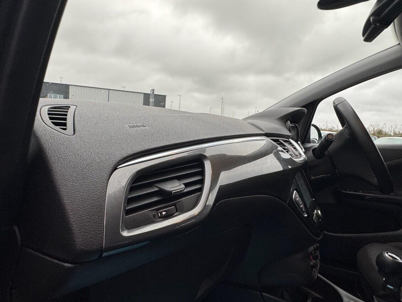 Used Vauxhall Corsa 2016 for sale - 76701649: Photo 38