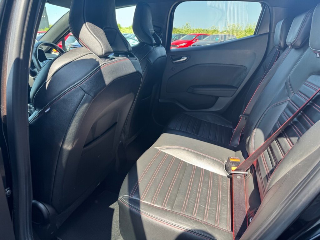 Used Renault Clio 2020 for sale - 76558517: Photo 9