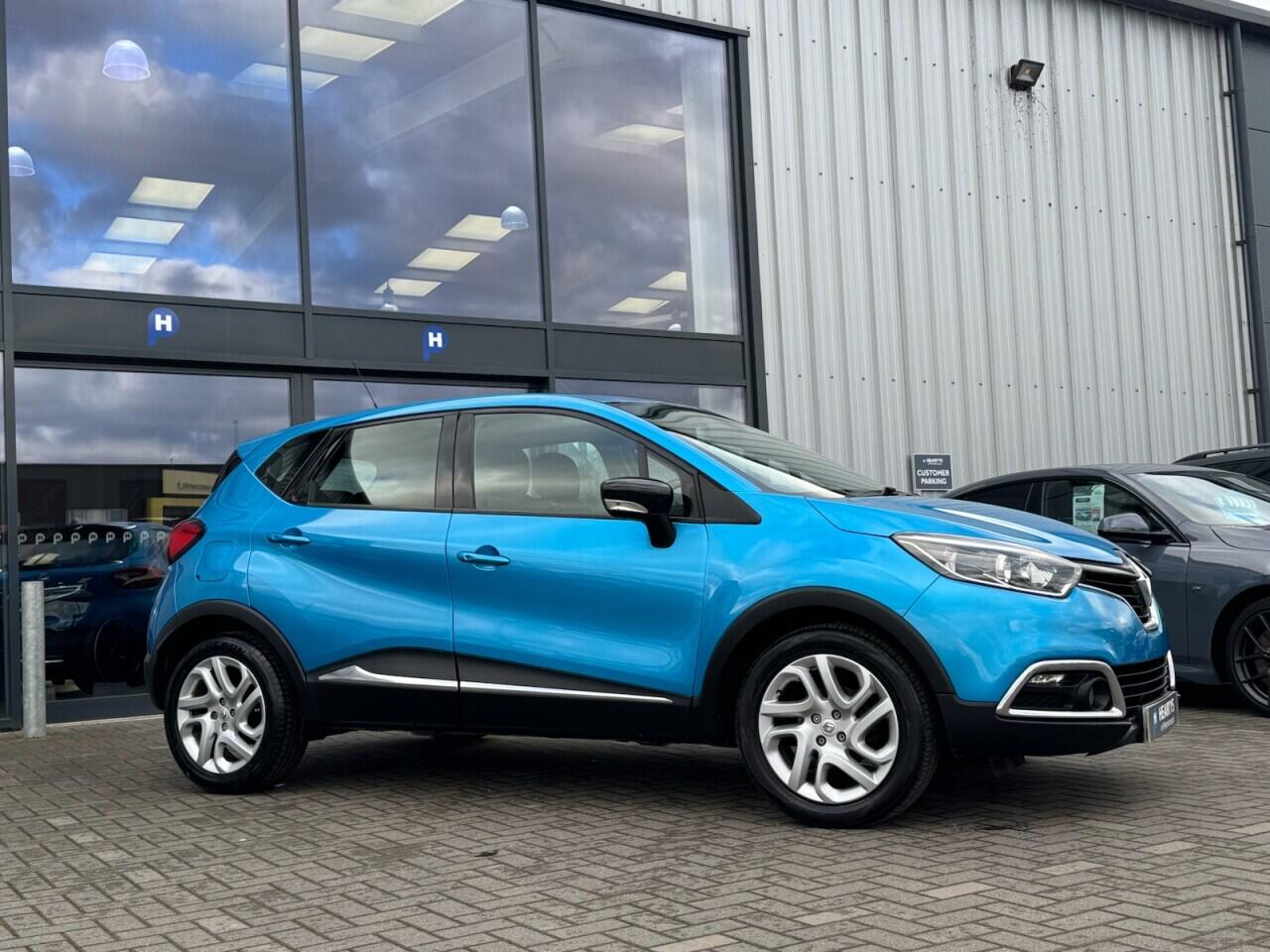 Used Renault Captur 2015 for sale - 77255438: Photo 8