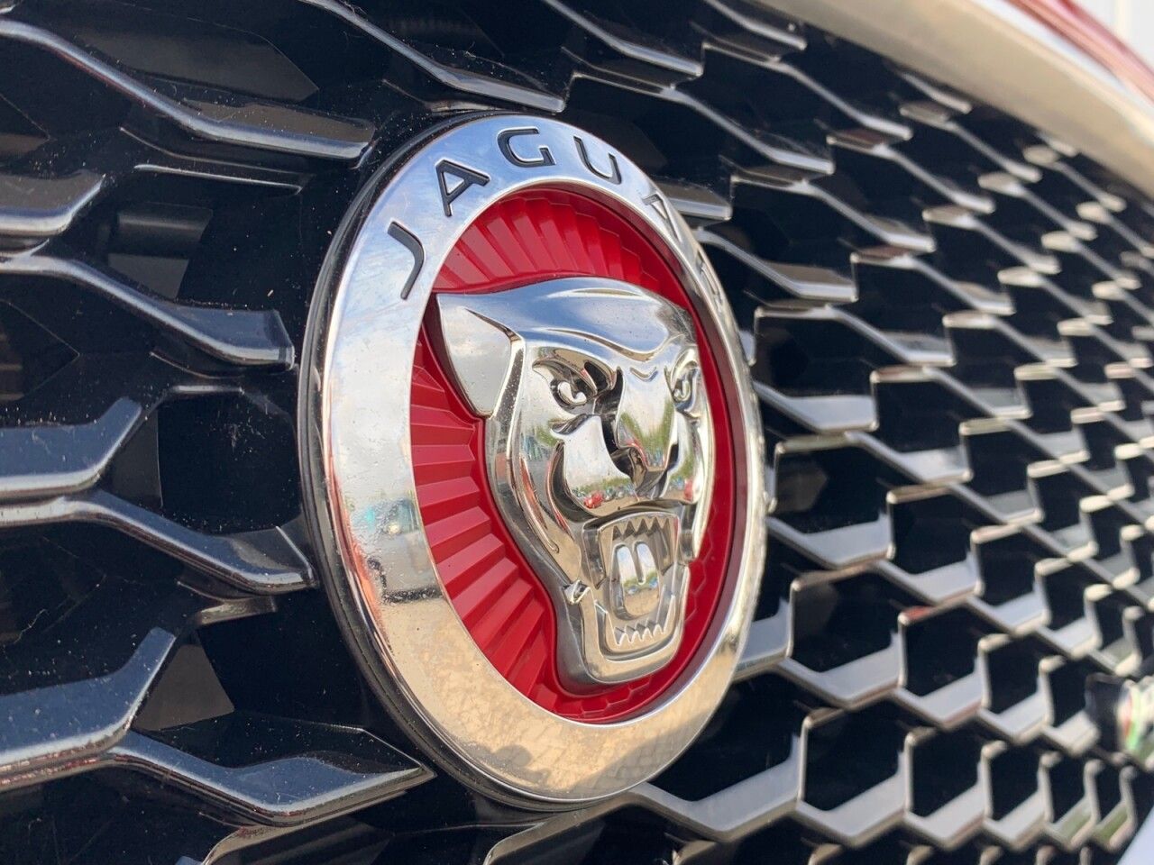 Used Jaguar E-Pace 2018 for sale - 76990764: Photo 27