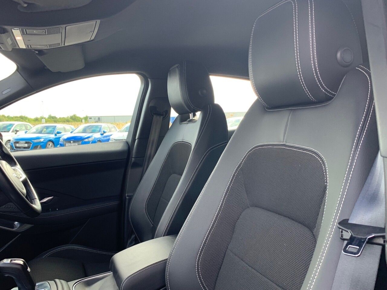 Used Jaguar E-Pace 2018 for sale - 76990764: Photo 48