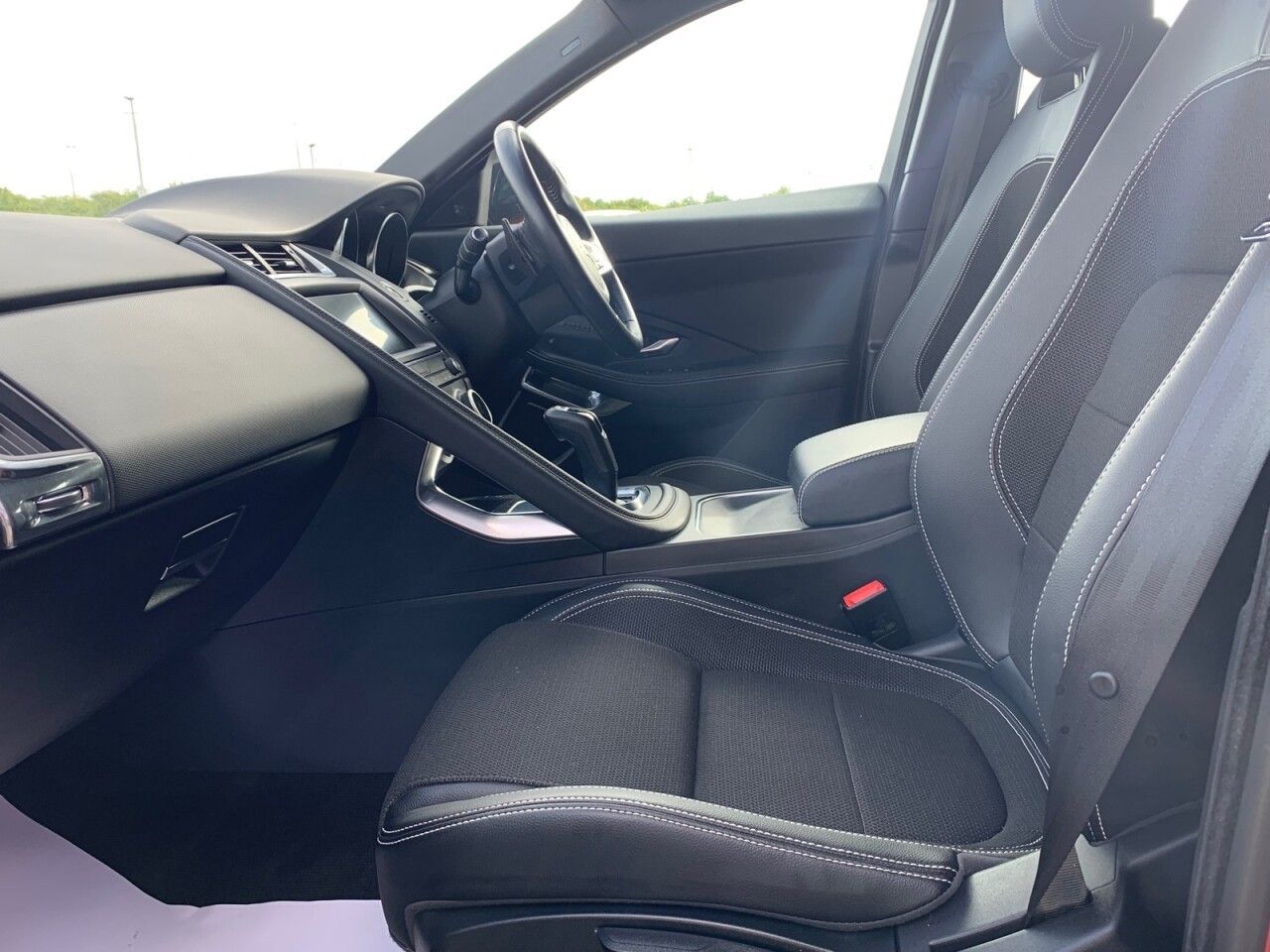 Used Jaguar E-Pace 2018 for sale - 76990764: Photo 5