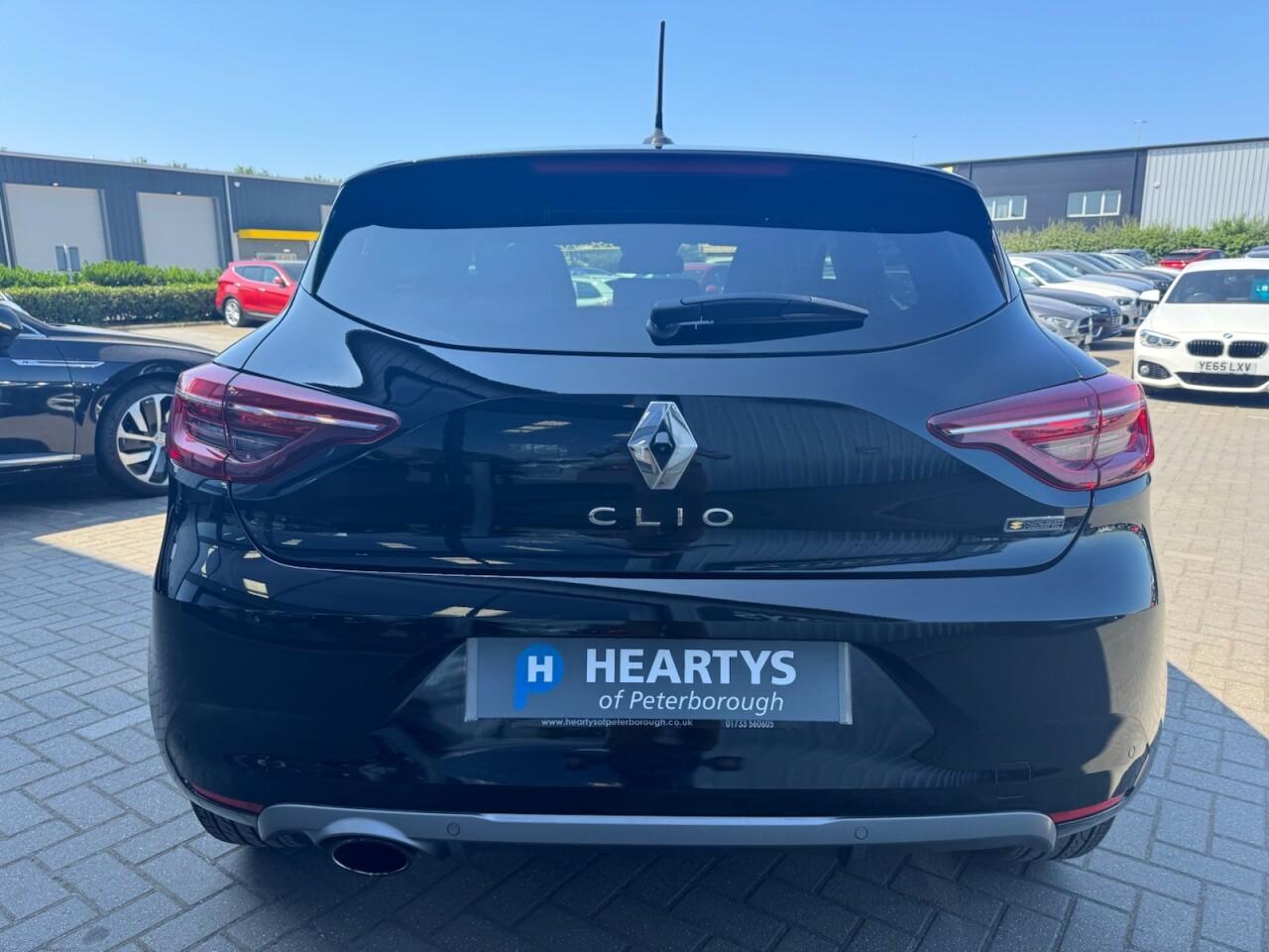 Used Renault Clio 2020 for sale - 76702379: Photo 23