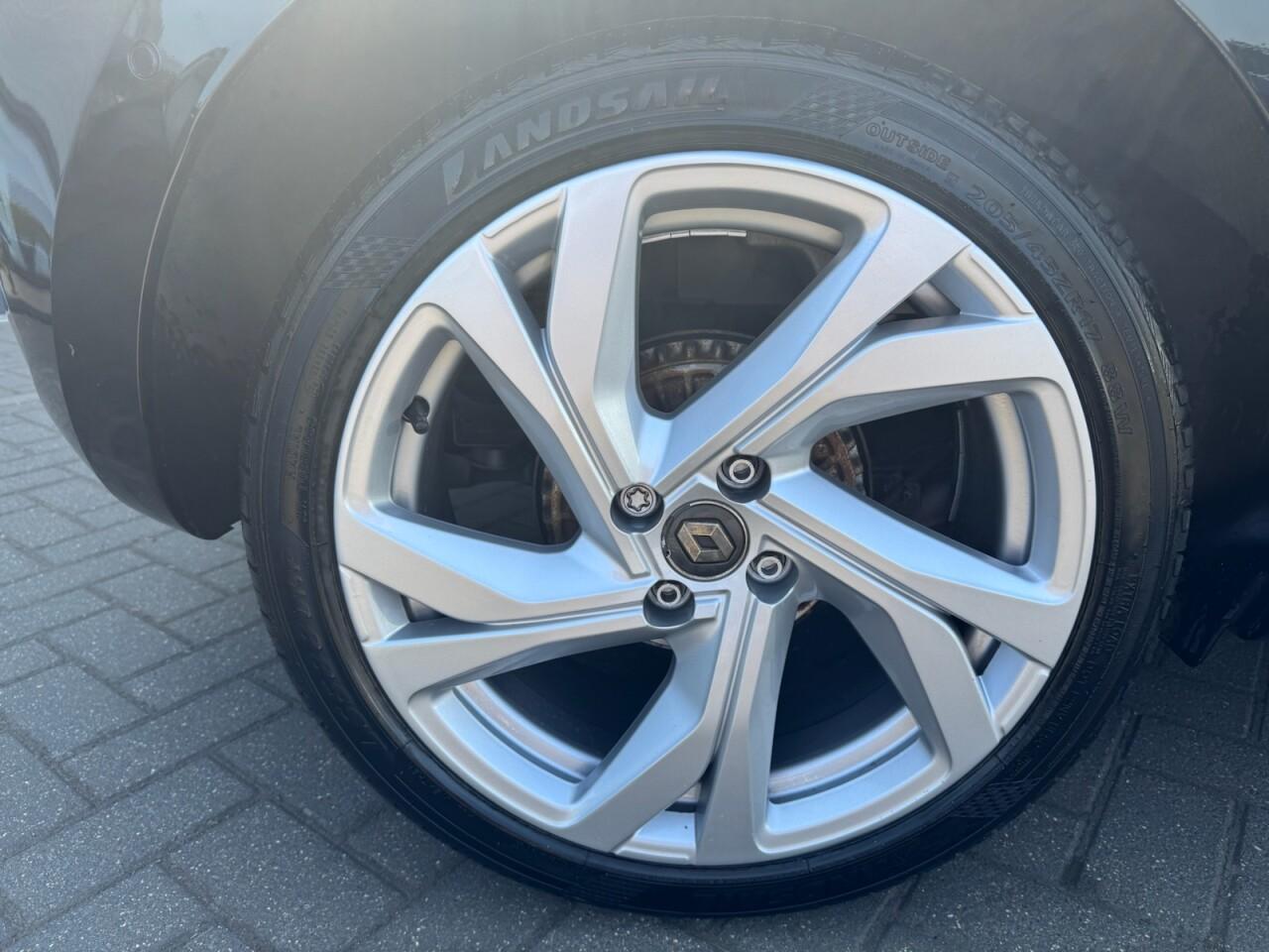 Used Renault Clio 2020 for sale - 76702379: Photo 25