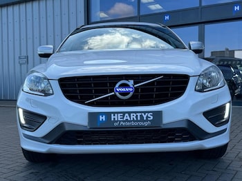 Used Volvo XC60 2017 for sale - 76701106: Photo