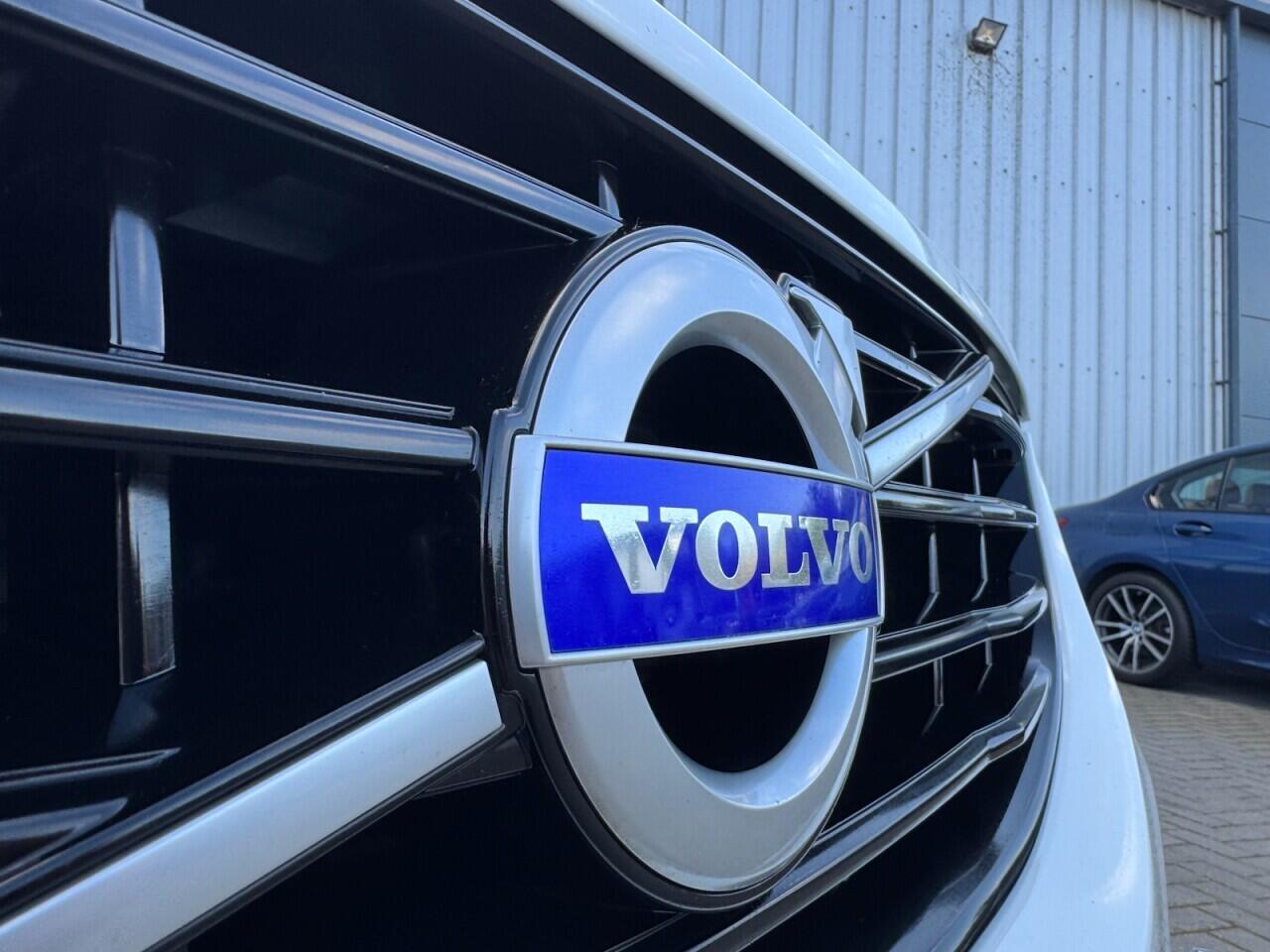 Used Volvo XC60 2017 for sale - 76701106: Photo 39