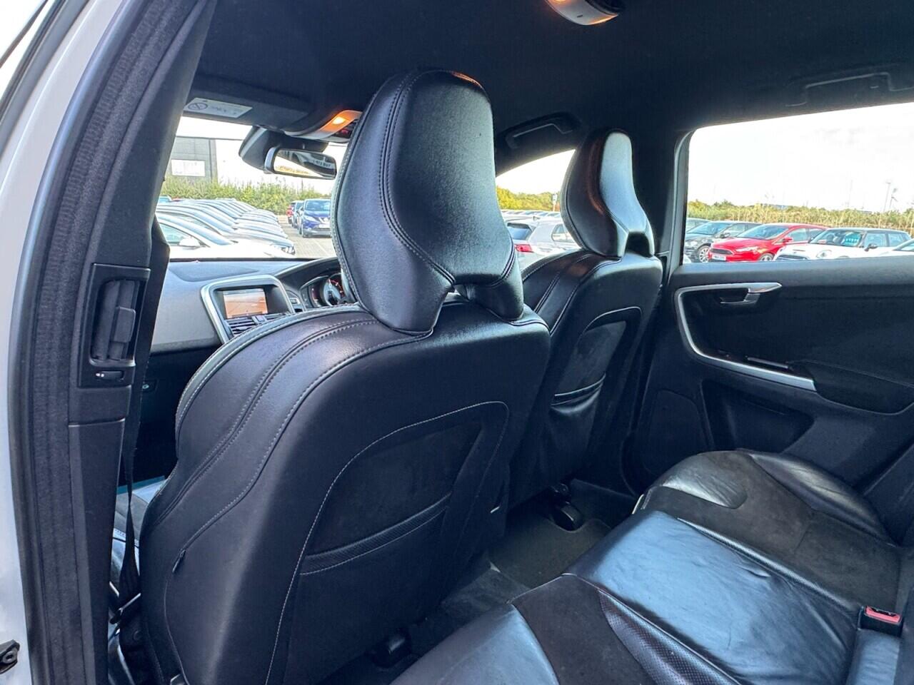 Used Volvo XC60 2017 for sale - 76701106: Photo 41