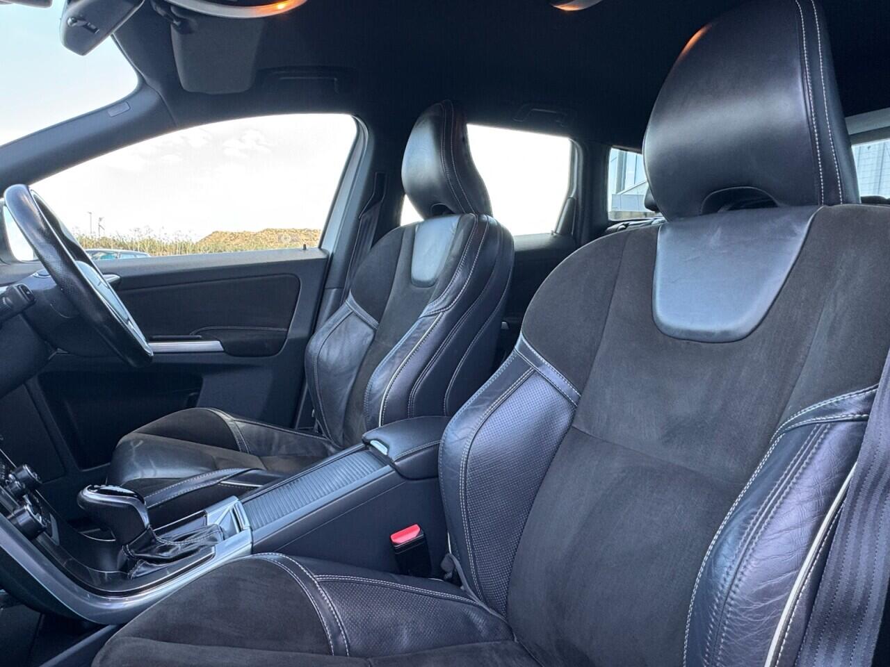 Used Volvo XC60 2017 for sale - 76701106: Photo 42