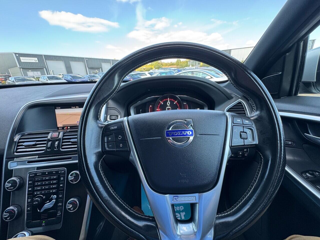 Used Volvo XC60 2017 for sale - 76701106: Photo 56