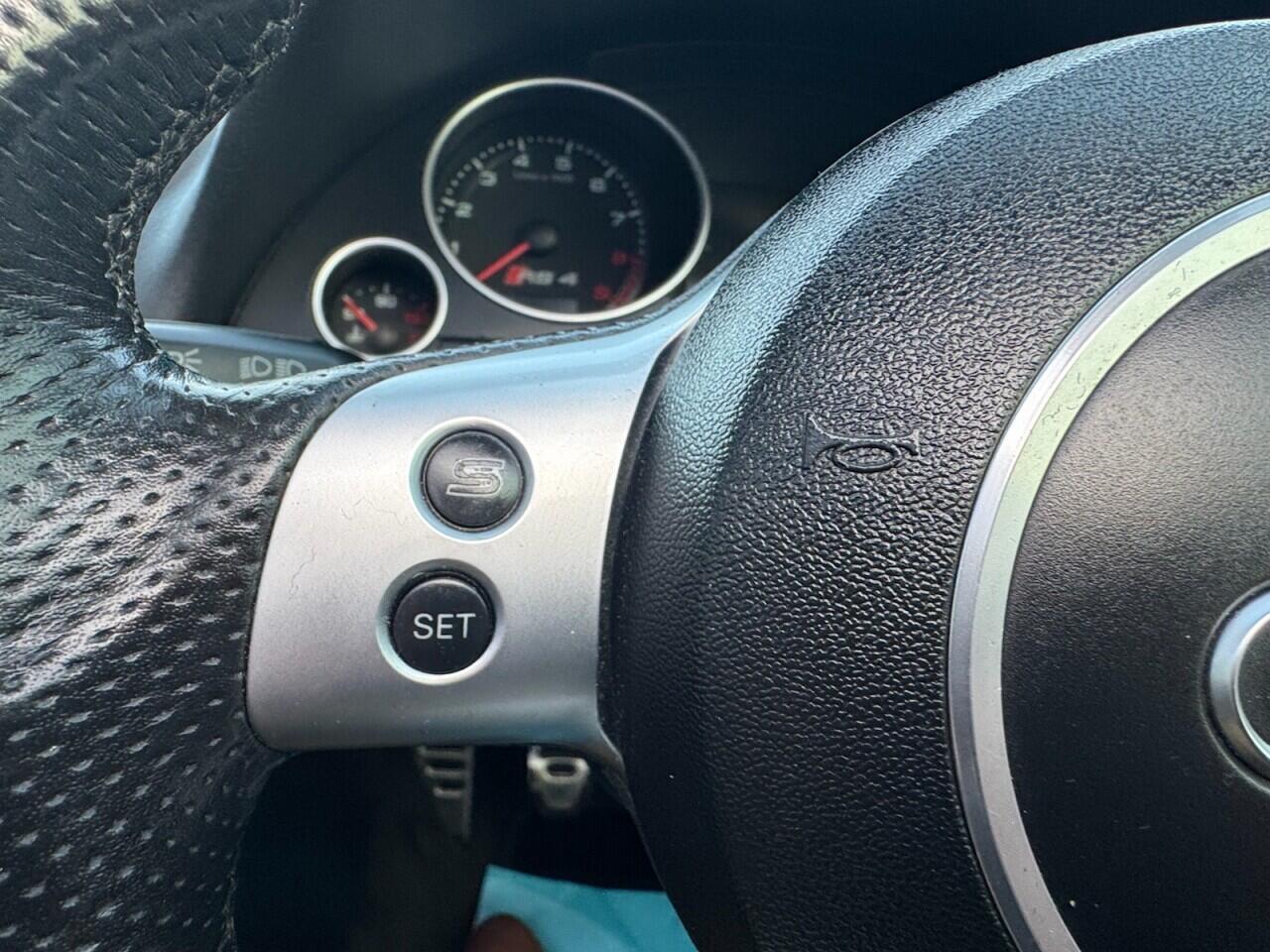 Used Audi RS4 2006 for sale - 77016125: Photo 62