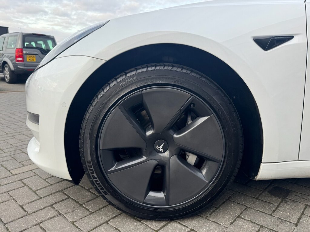 Used Tesla Model 3 2020 for sale - 76558538: Photo 27