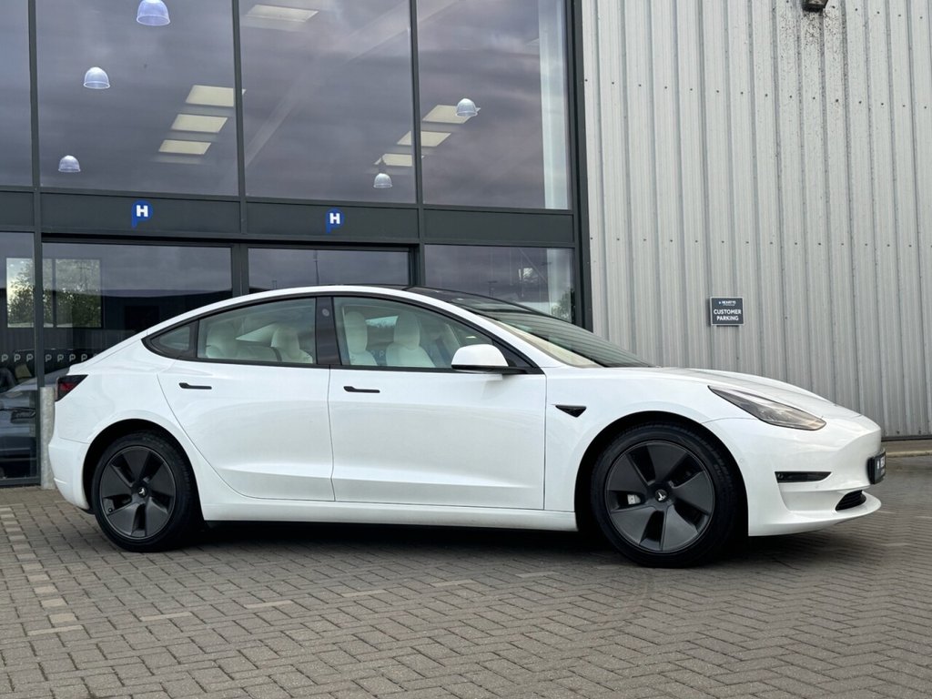 Used Tesla Model 3 2020 for sale - 76558538: Photo 7