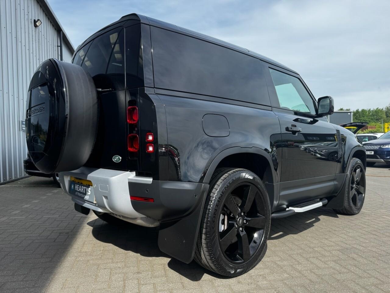 Used Land Rover Defender 2023 for sale - 77351924: Photo 42