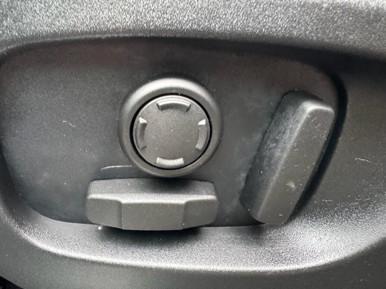 Used Land Rover Discovery Sport for sale - 76701018: Photo 52