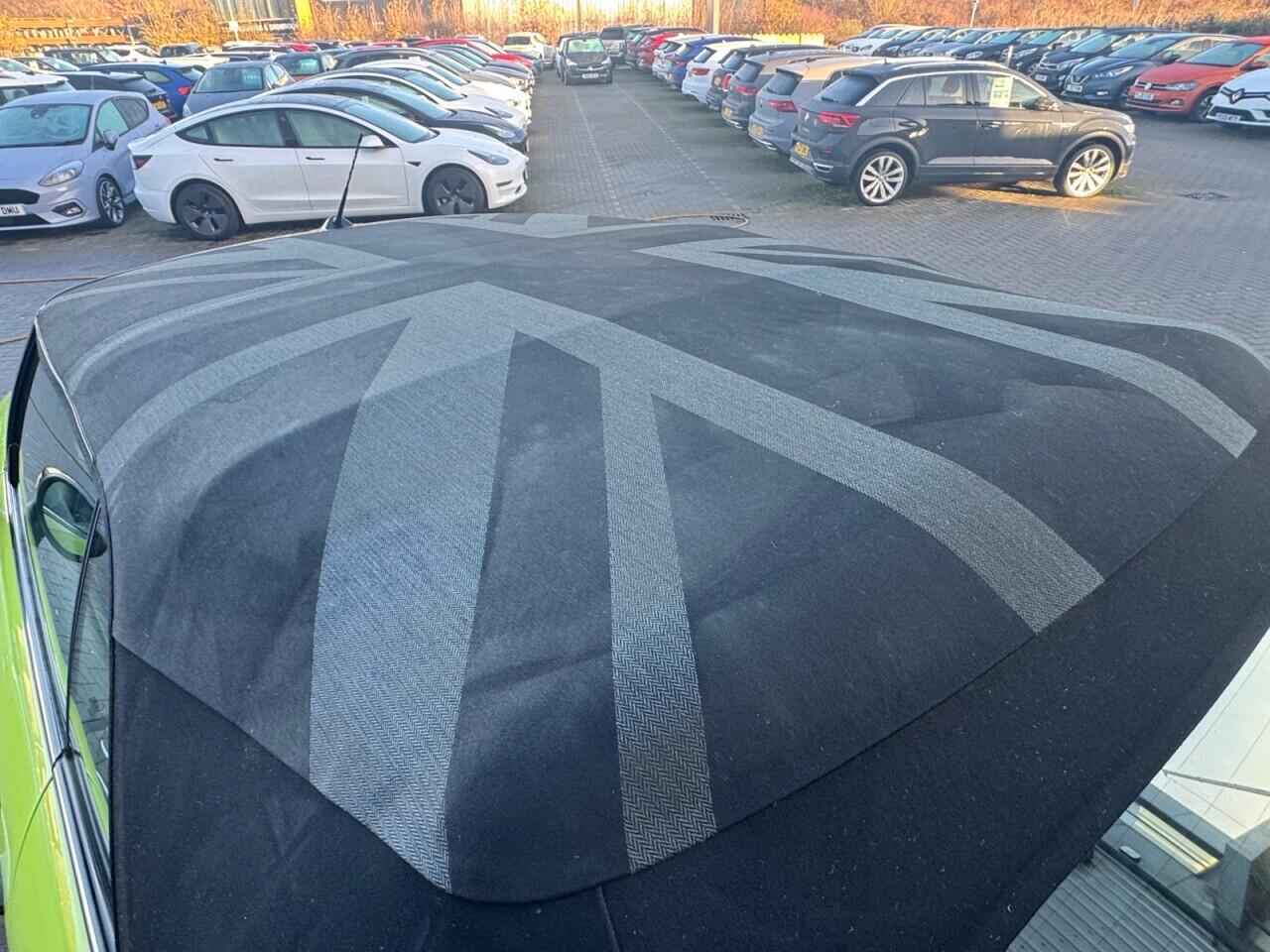 Used MINI Convertible 2021 for sale - 76765847: Photo 30