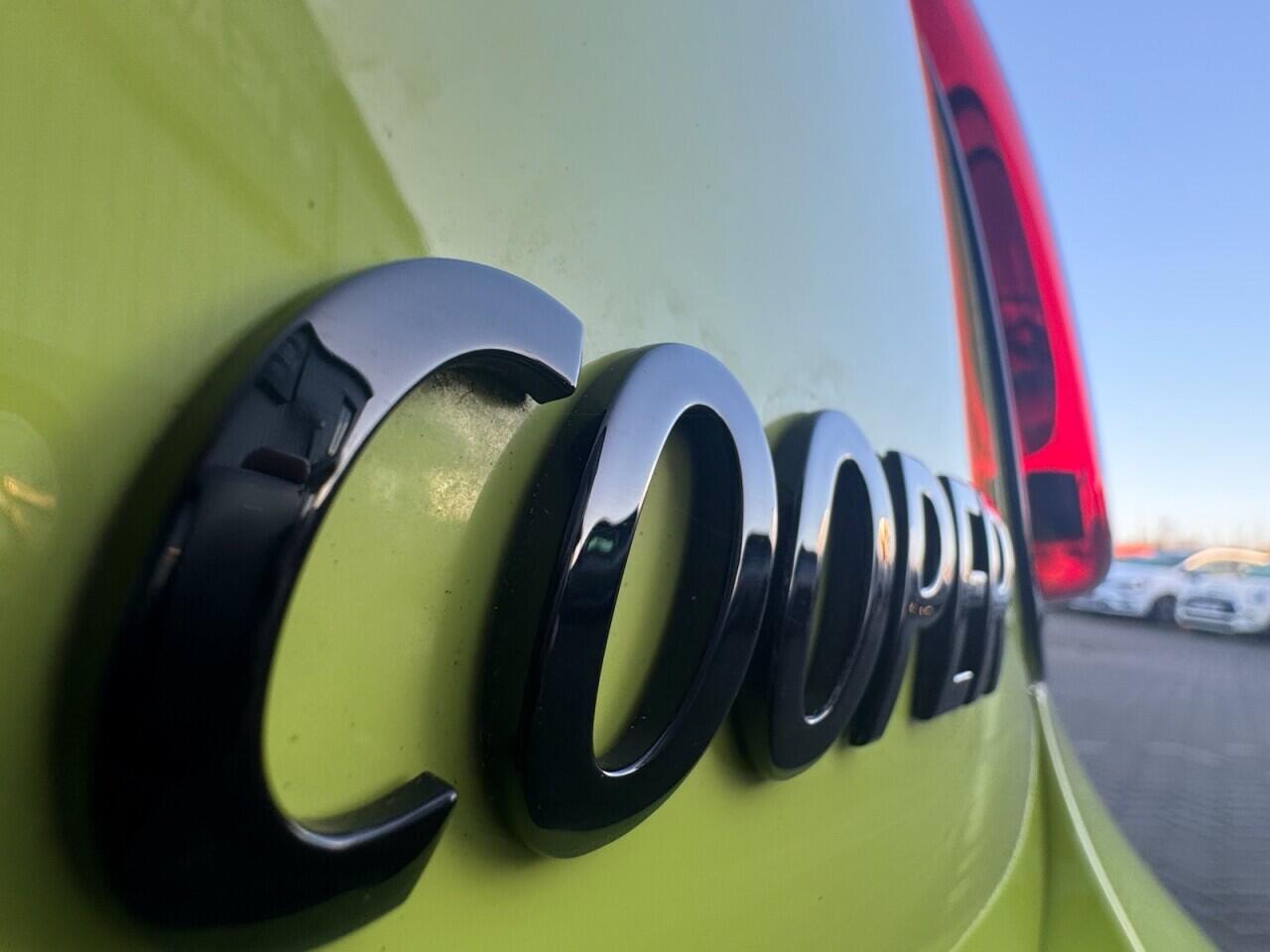 Used MINI Convertible 2021 for sale - 76765847: Photo 32