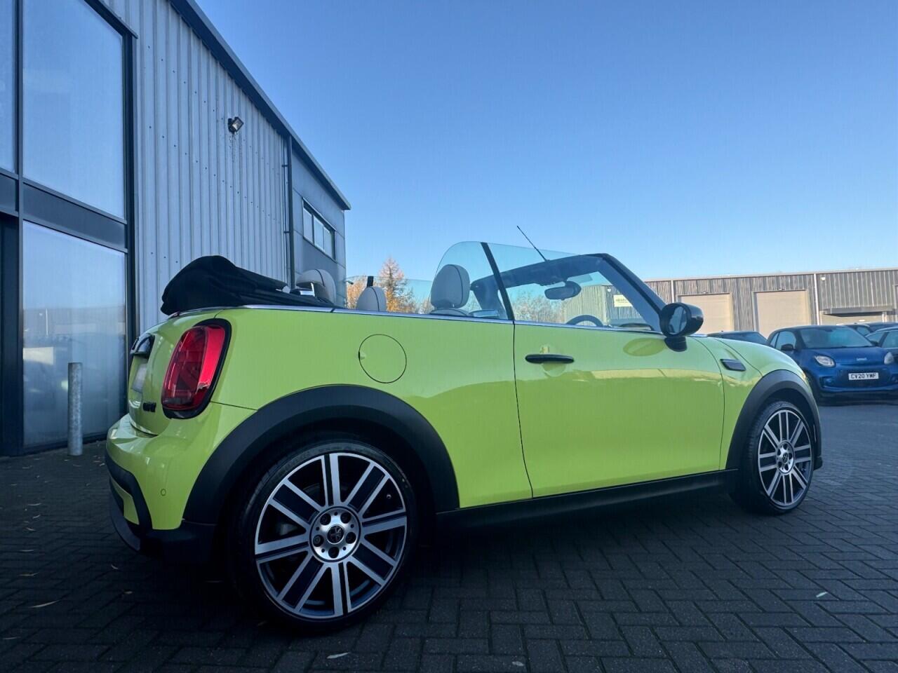 Used MINI Convertible 2021 for sale - 76765847: Photo 42