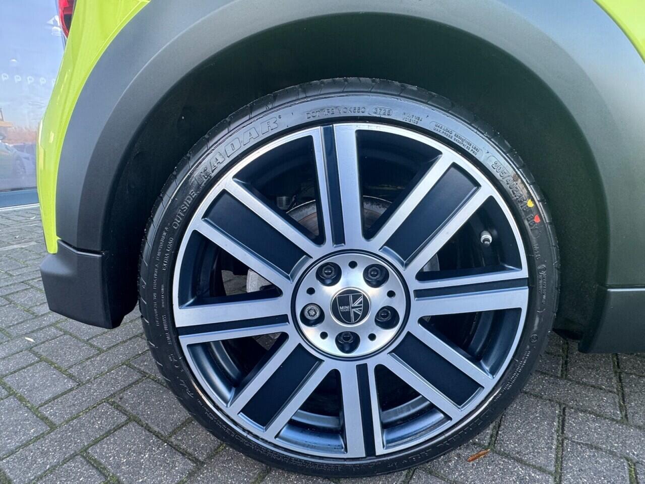 Used MINI Convertible 2021 for sale - 76765847: Photo 46