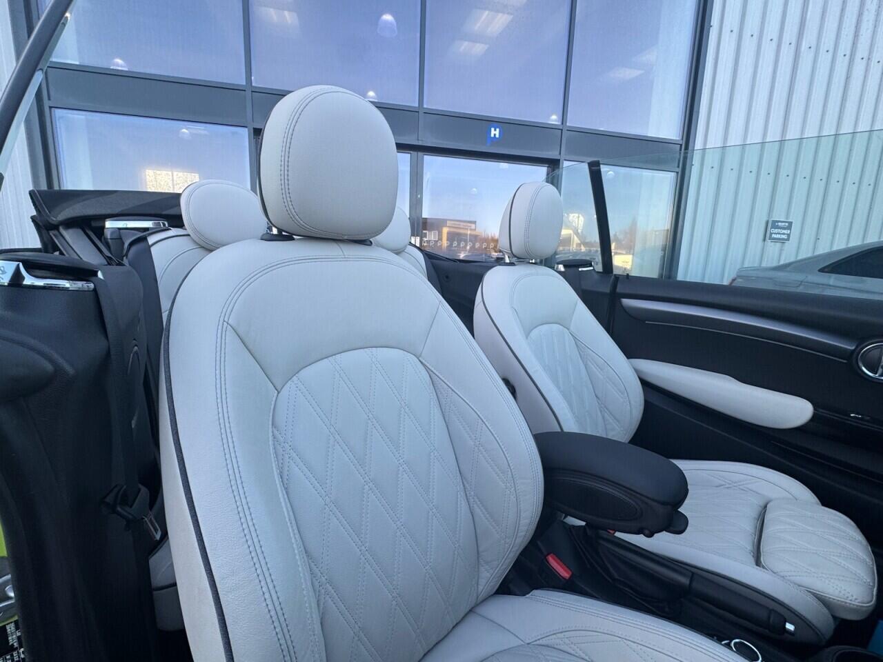 Used MINI Convertible 2021 for sale - 76765847: Photo 53