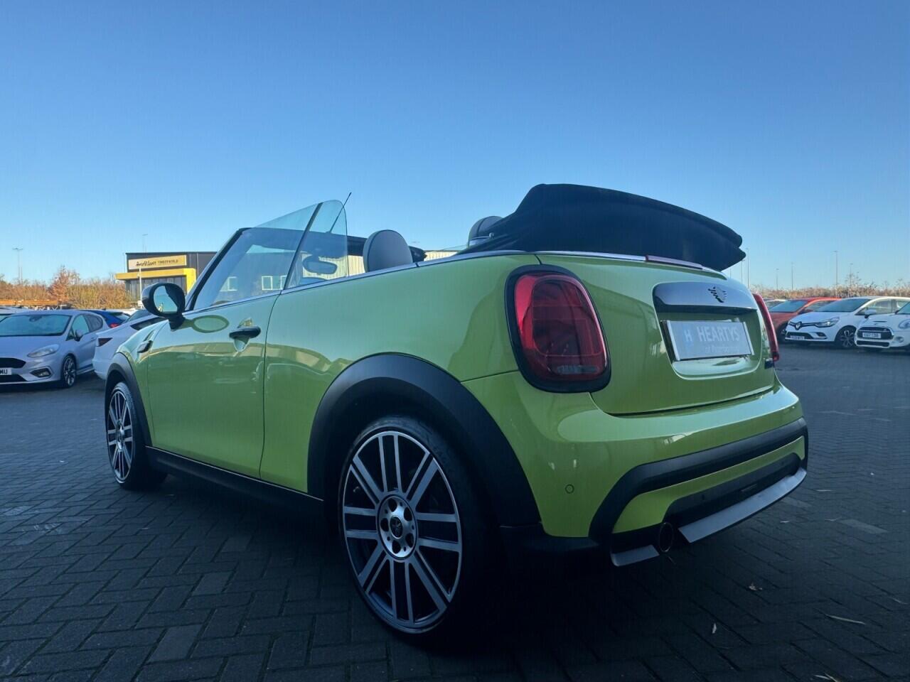 Used MINI Convertible 2021 for sale - 76765847: Photo 59