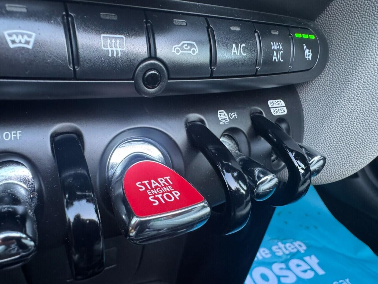 Used MINI Convertible 2021 for sale - 76765847: Photo 69