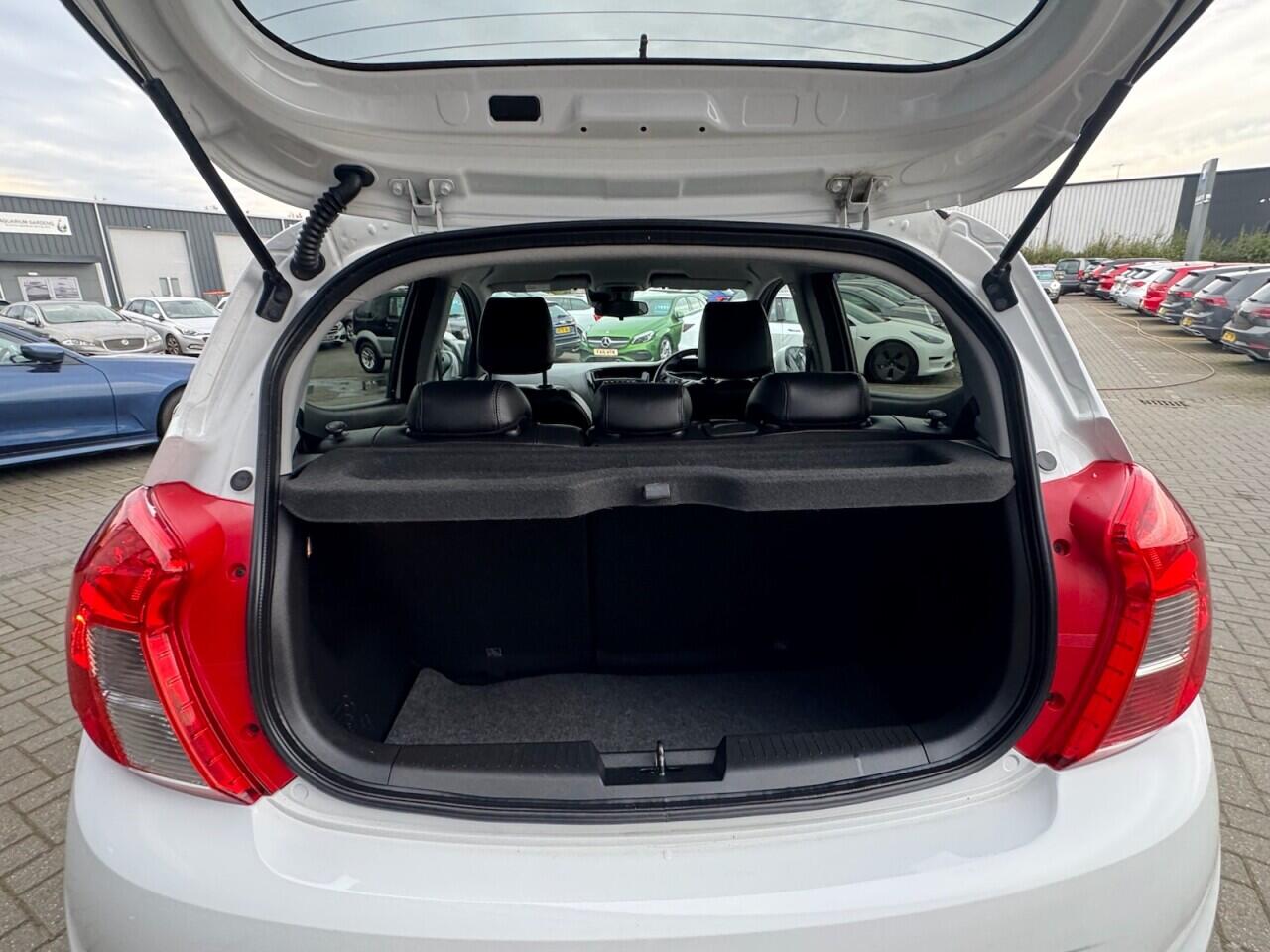 Used Vauxhall Viva 2016 for sale - 76701417: Photo 28