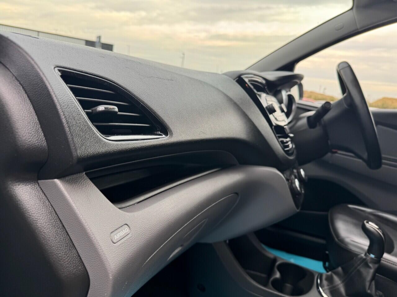 Used Vauxhall Viva 2016 for sale - 76701417: Photo 30