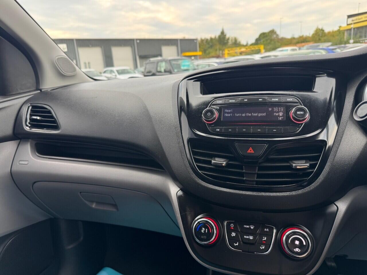 Used Vauxhall Viva 2016 for sale - 76701417: Photo 40