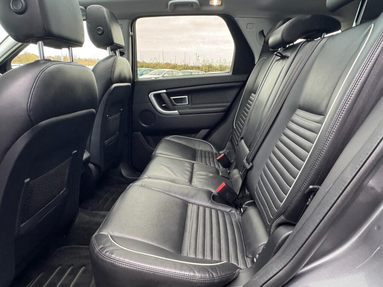 Used Land Rover Discovery Sport 2018 for sale - 76990014: Photo 38