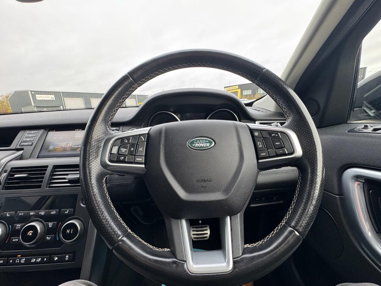 Used Land Rover Discovery Sport 2018 for sale - 76990014: Photo 61