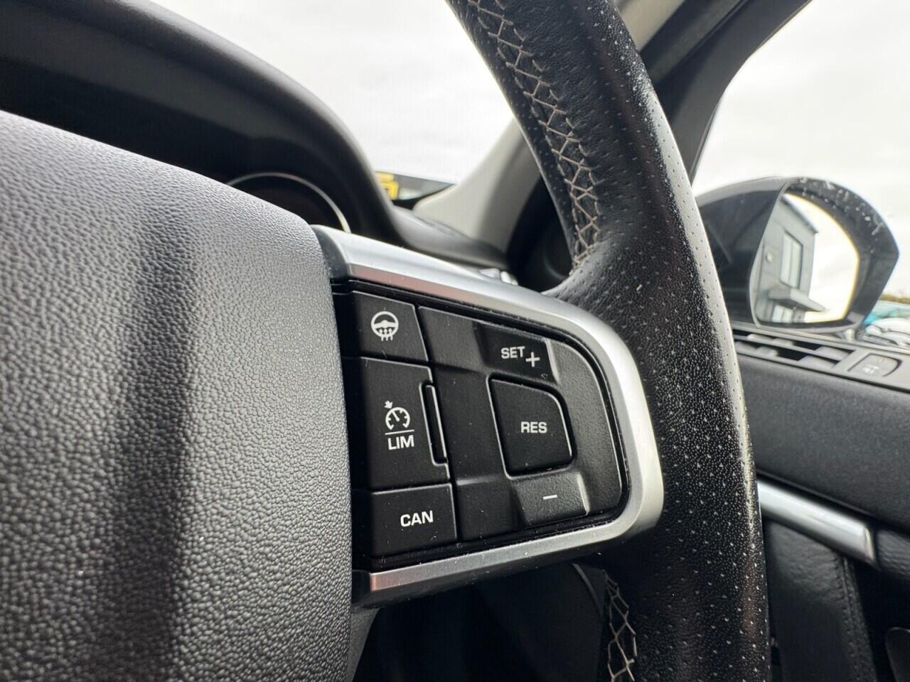 Used Land Rover Discovery Sport 2018 for sale - 76990014: Photo 70