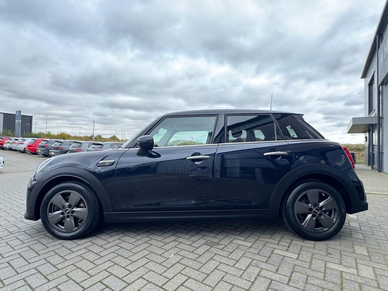 Used MINI Hatch 2022 for sale - 76702479: Photo 10