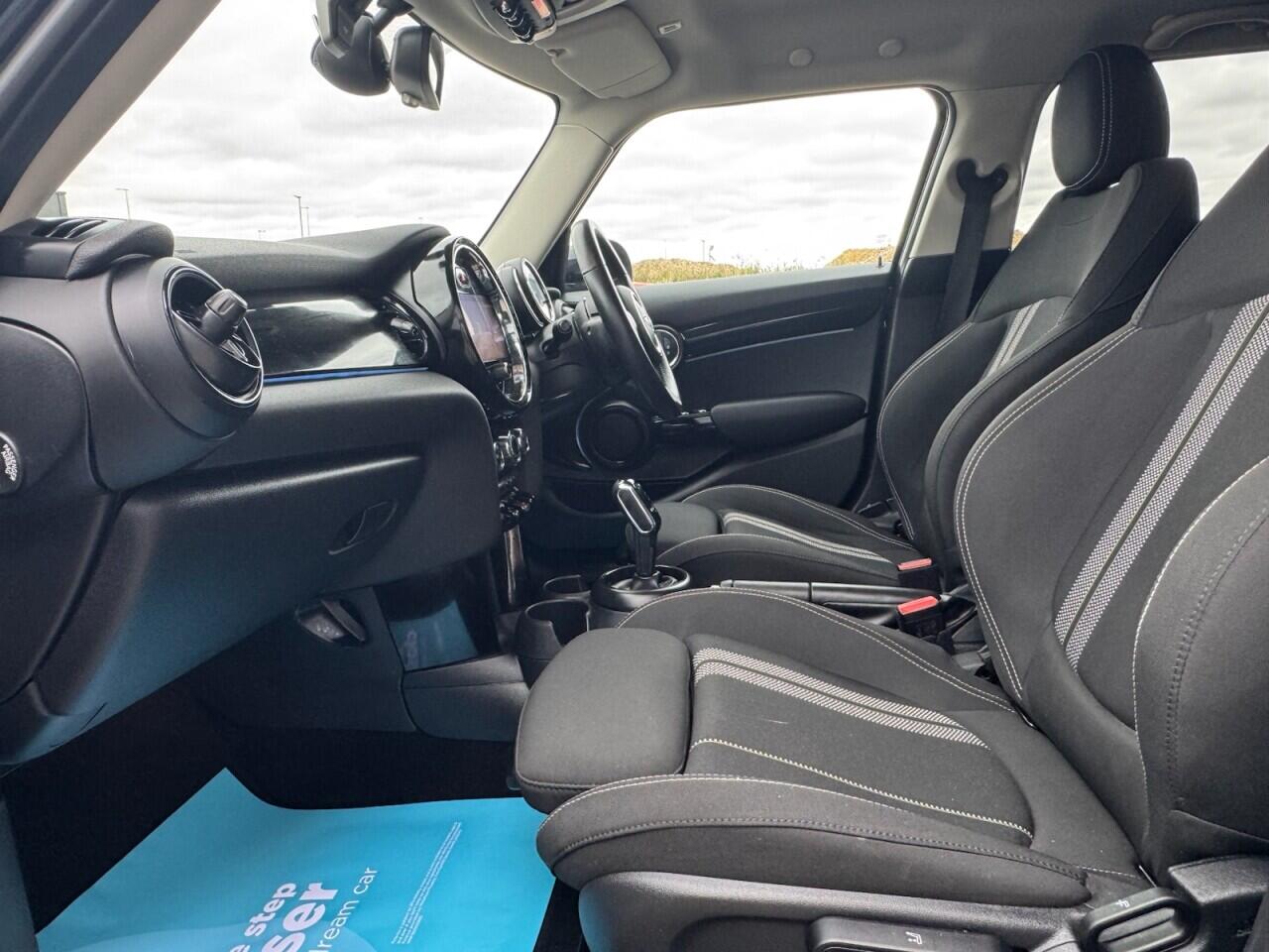 Used MINI Hatch 2022 for sale - 76702479: Photo 23