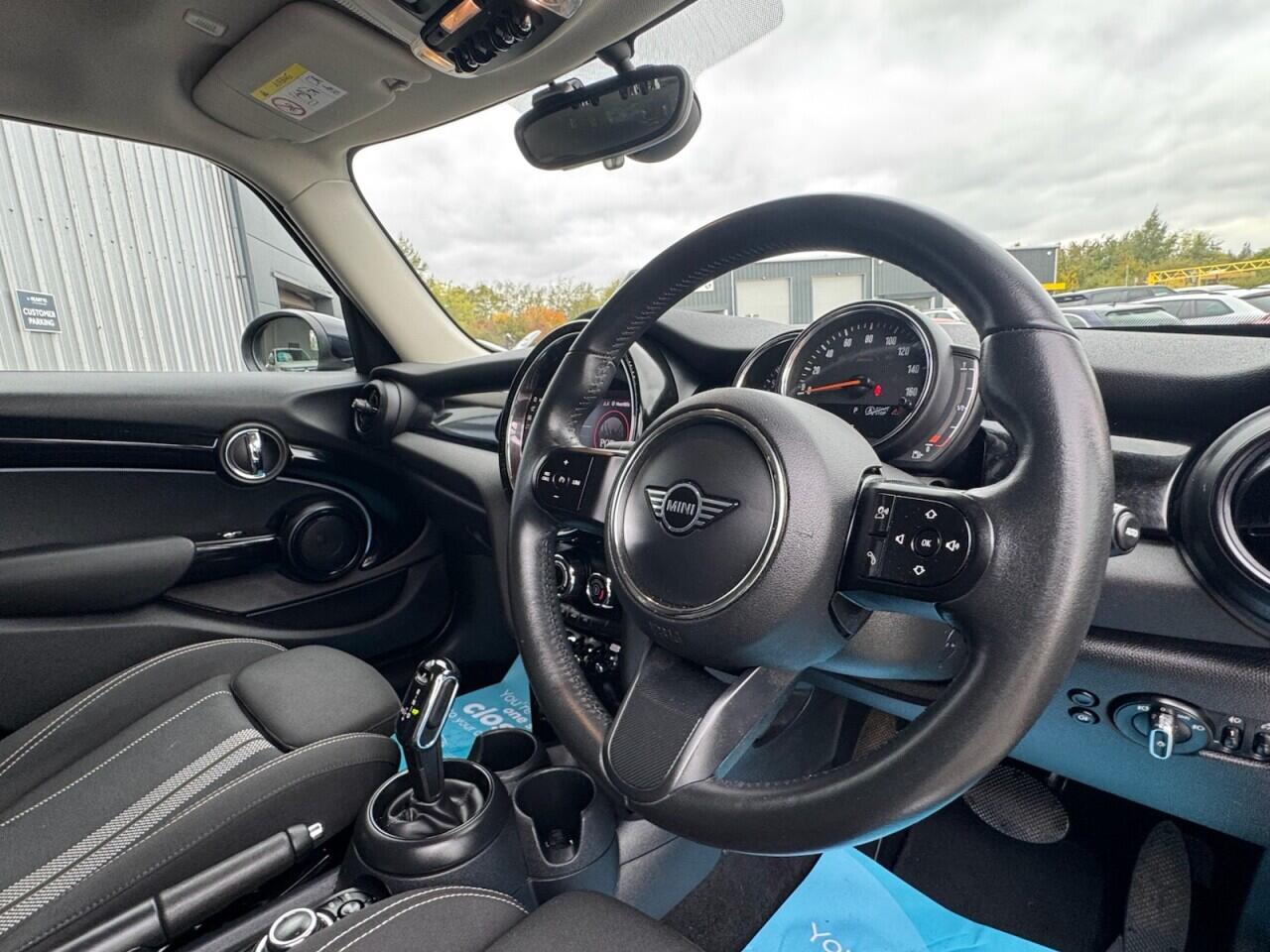 Used MINI Hatch 2022 for sale - 76702479: Photo 62