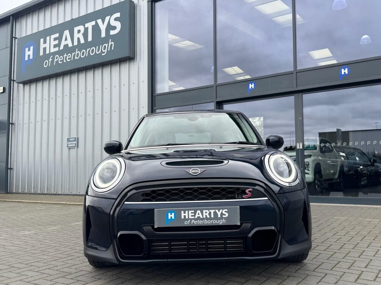 Used MINI Hatch 2022 for sale - 76702479: Photo 8