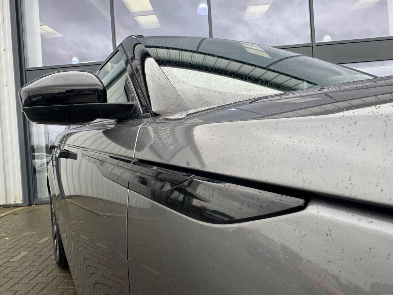 Used Land Rover Range Rover Velar 2019 for sale - 76714417: Photo 46