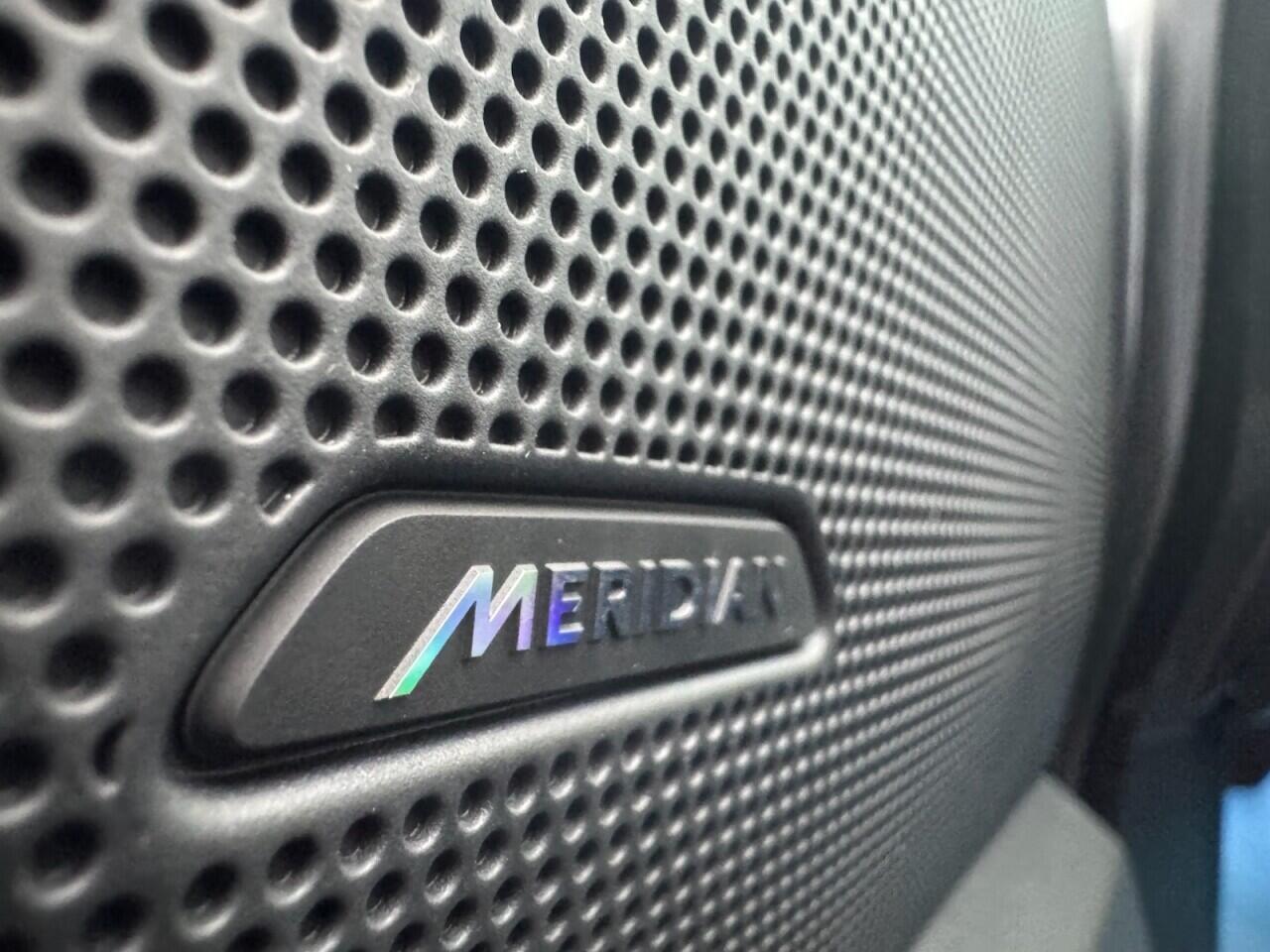 Used Land Rover Range Rover Velar 2019 for sale - 76714417: Photo 56