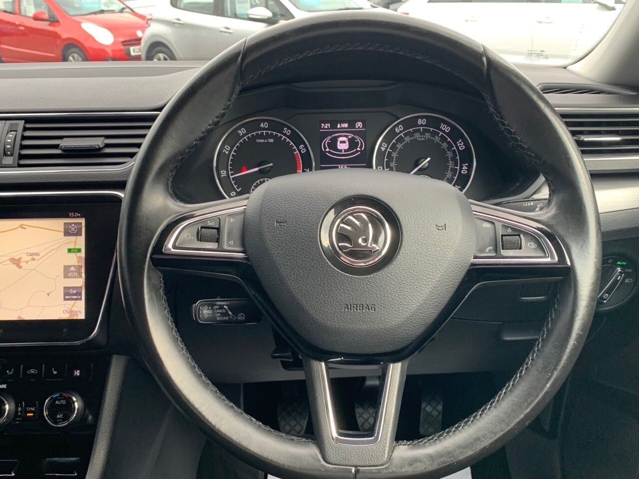 Used Skoda Superb 2017 for sale - 76700915: Photo 61