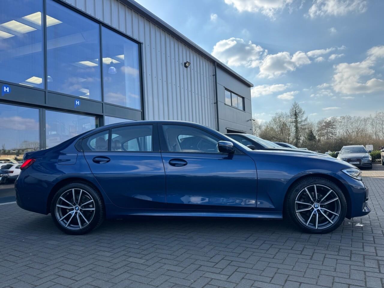 Used BMW 3 Series for sale - 76702057: Photo 6