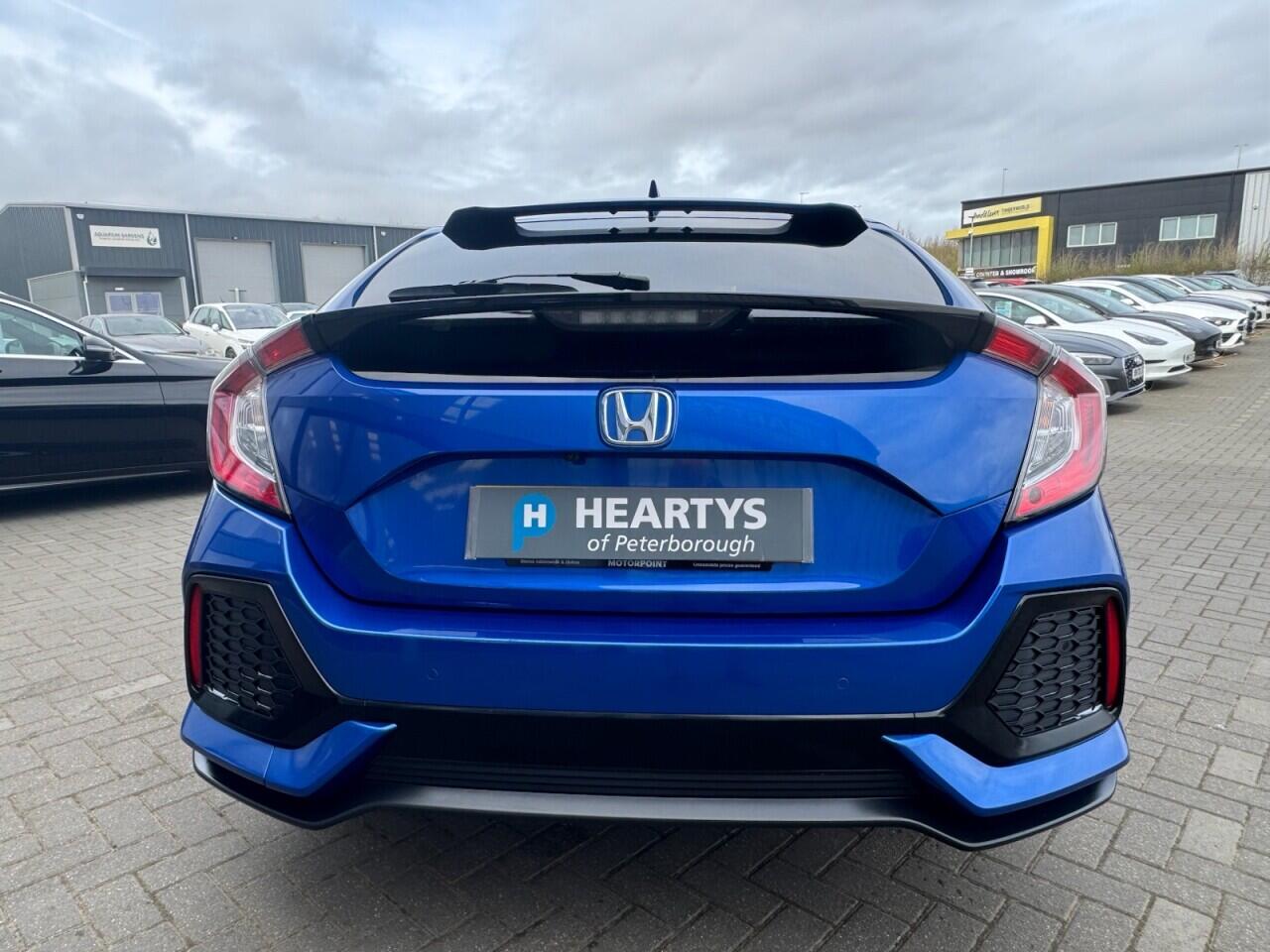 Used Honda Civic 2019 for sale - 77598774: Photo 18