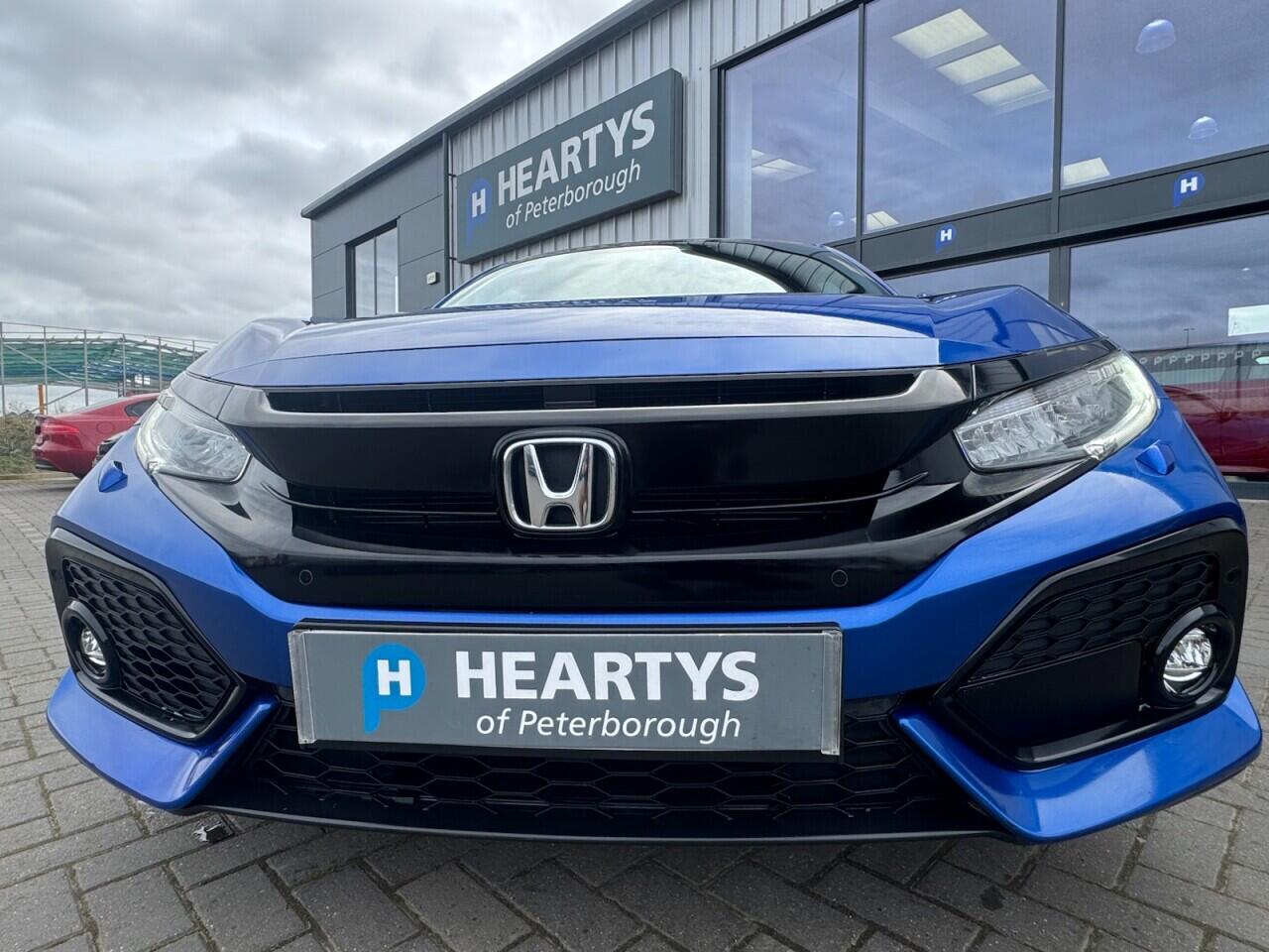 Used Honda Civic 2019 for sale - 77598774: Photo 20