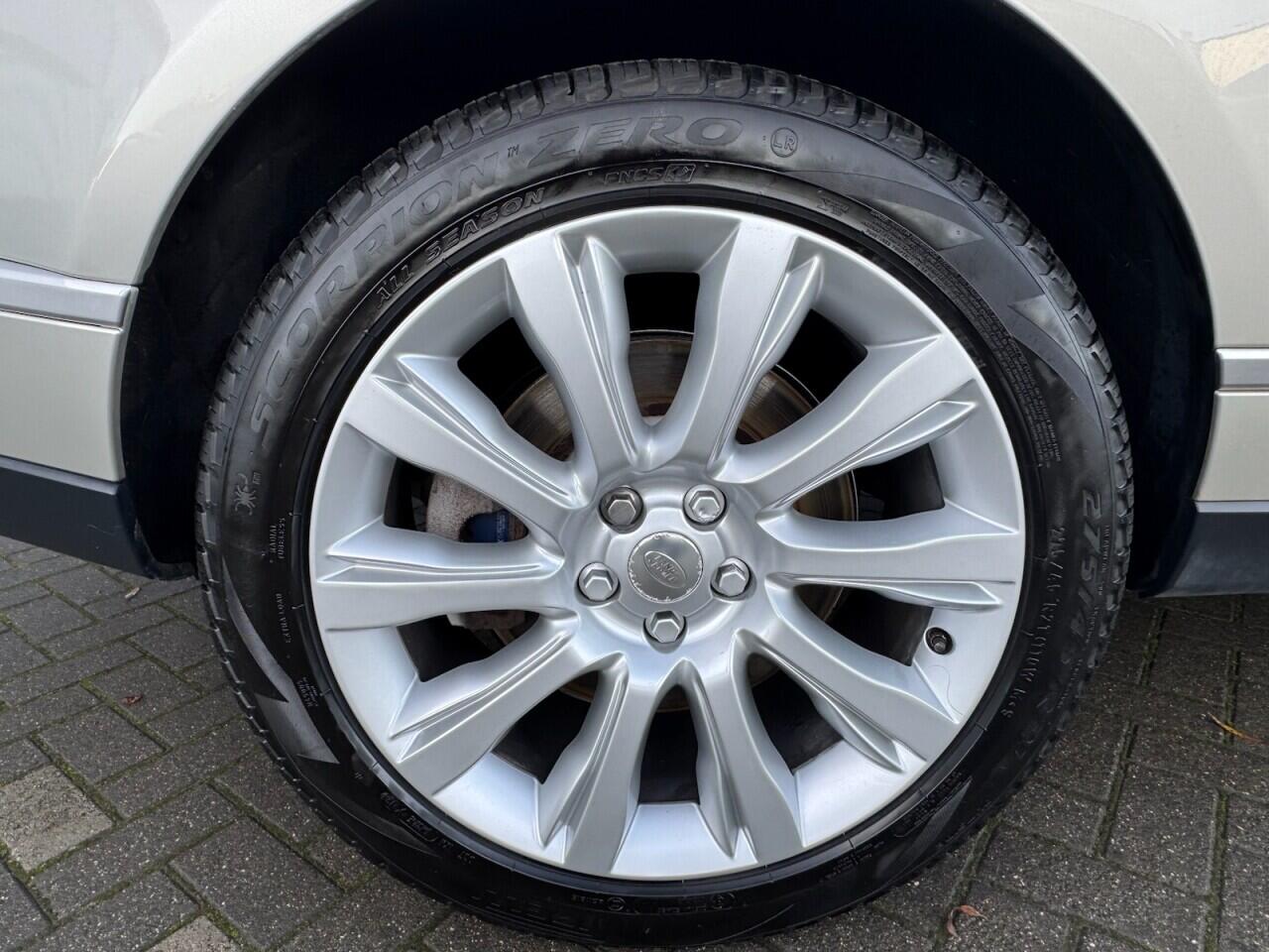 Used Land Rover Range Rover 2014 for sale - 76701739: Photo 46