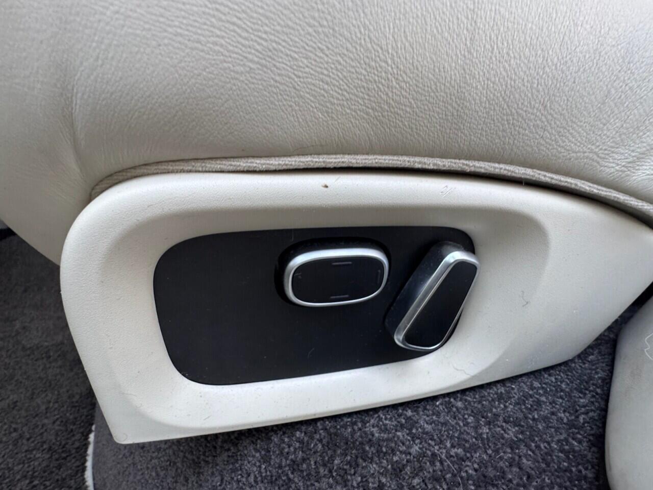 Used Land Rover Range Rover 2014 for sale - 76701739: Photo 48