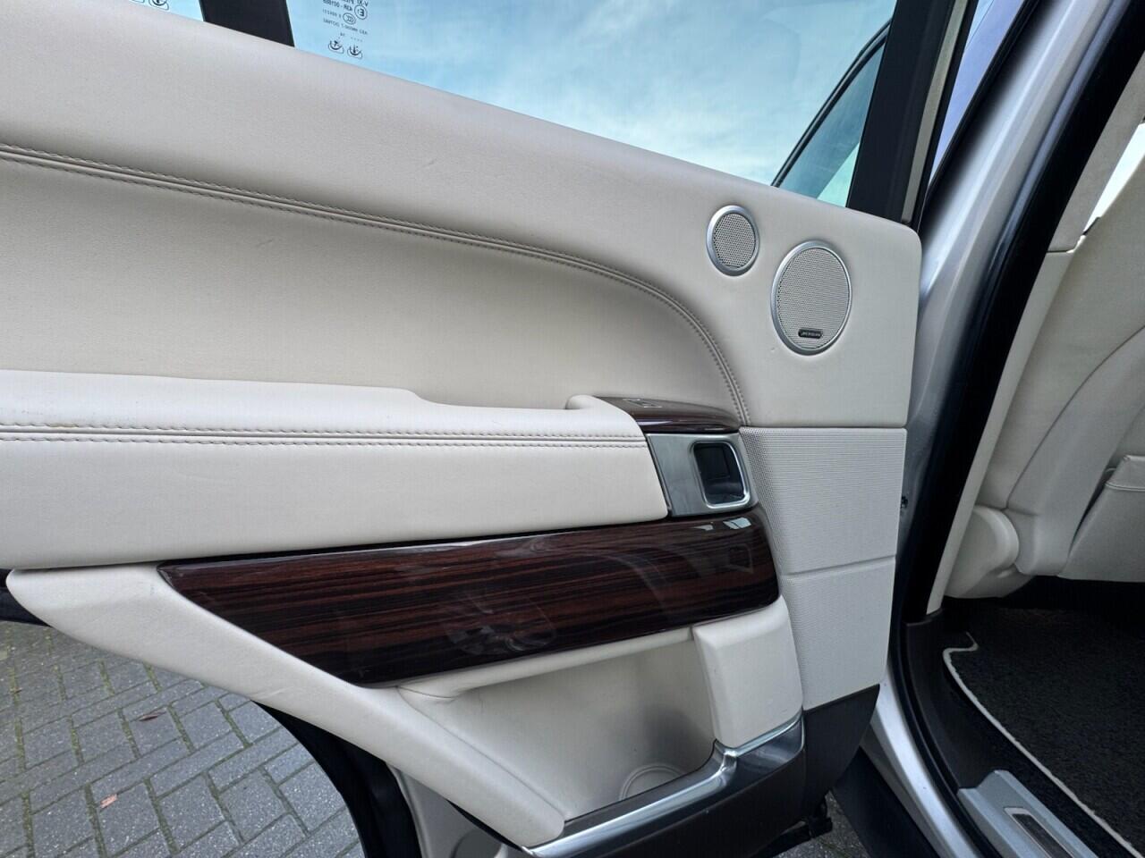 Used Land Rover Range Rover 2014 for sale - 76701739: Photo 52