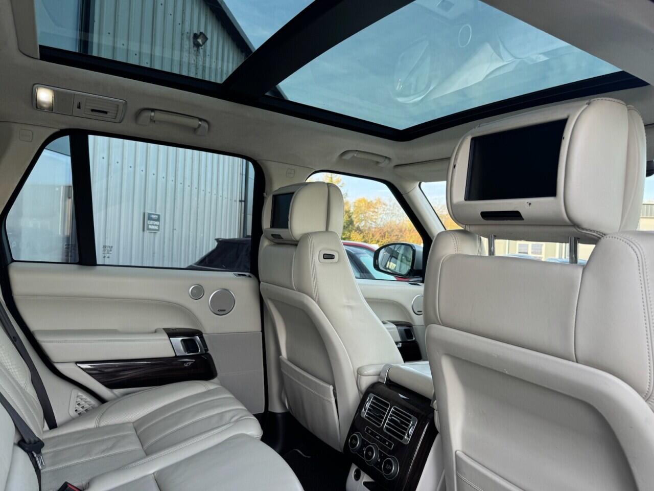 Used Land Rover Range Rover 2014 for sale - 76701739: Photo 54