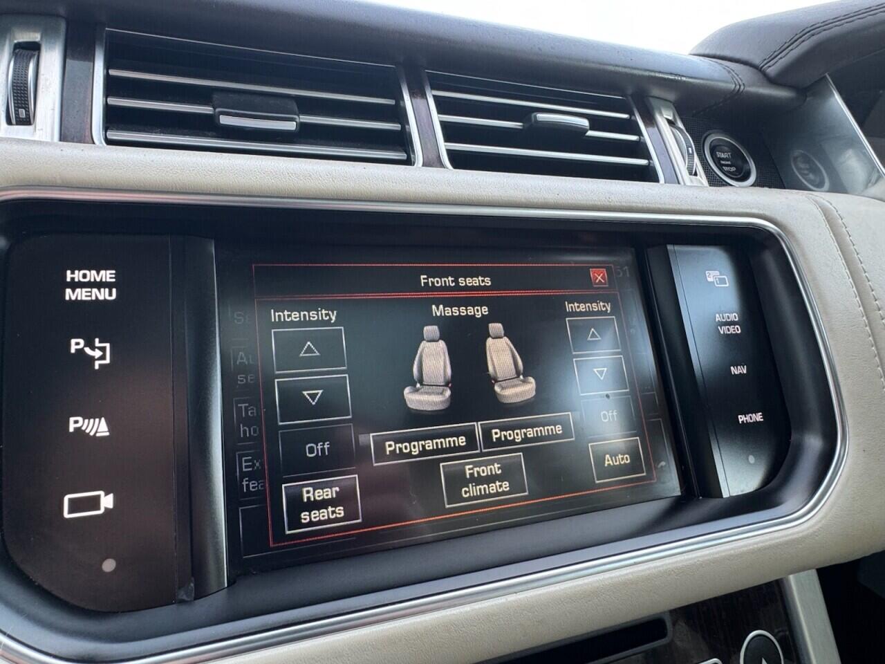 Used Land Rover Range Rover 2014 for sale - 76701739: Photo 67