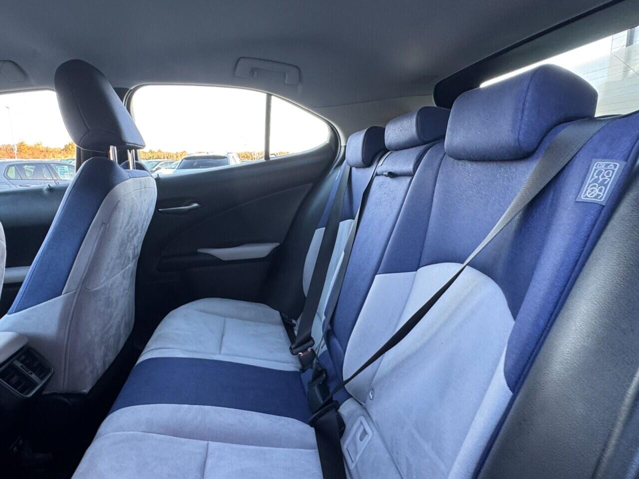 Used Lexus UX 2020 for sale - 76702513: Photo 19