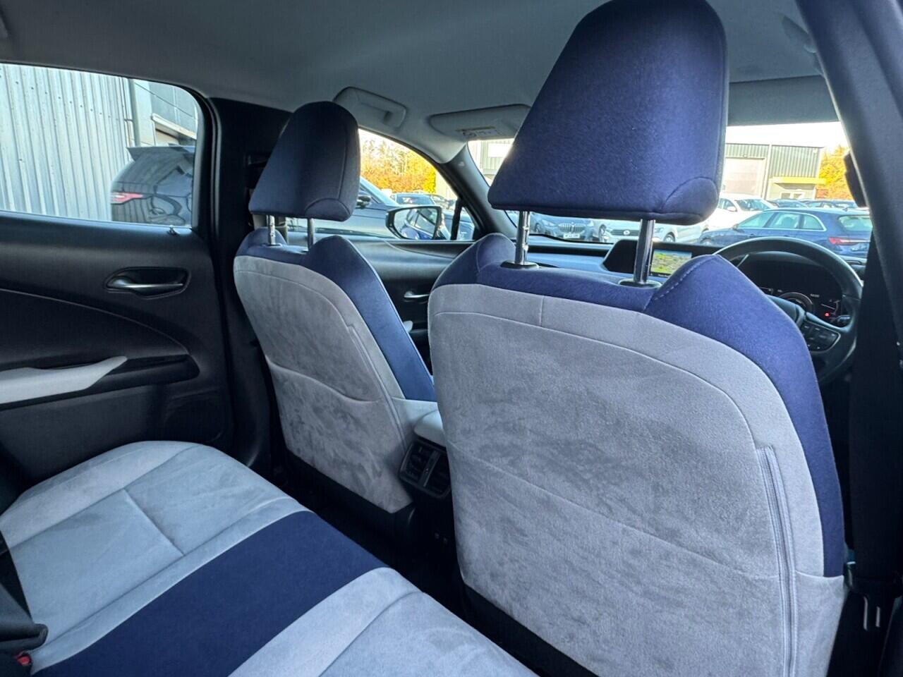 Used Lexus UX 2020 for sale - 76702513: Photo 46