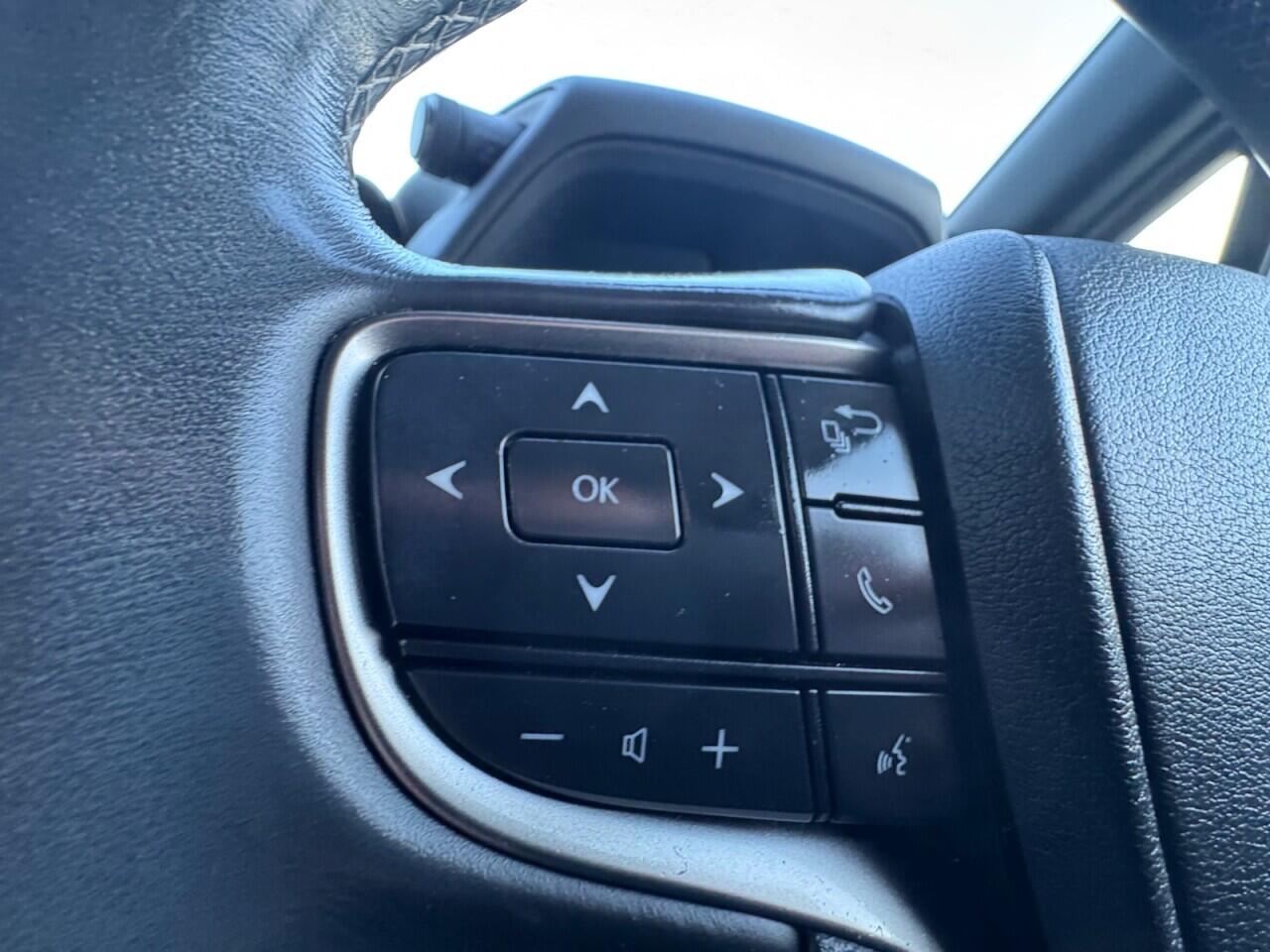 Used Lexus UX 2020 for sale - 76702513: Photo 54